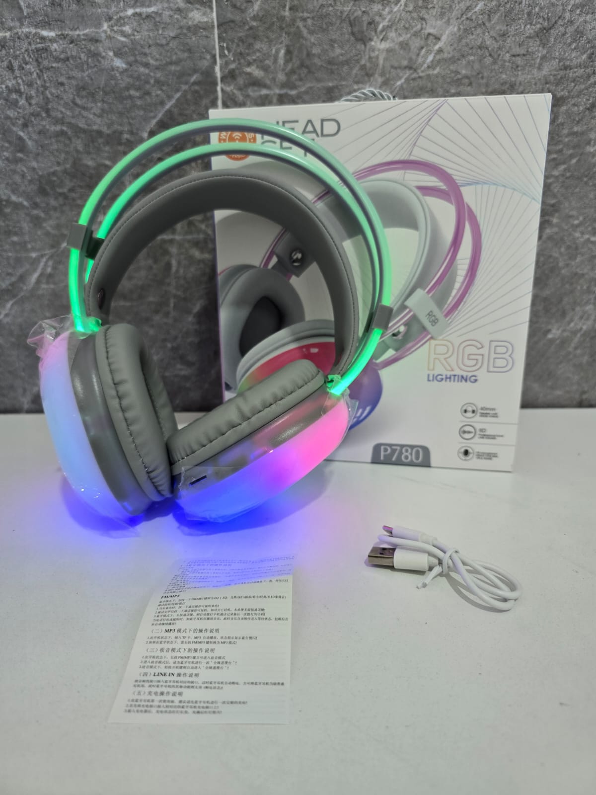 AURICULAR INALAMBRICO RGB P780 — miniatura 3